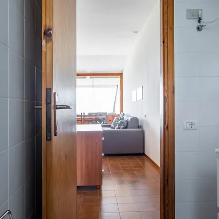 L&m - Pool - By Host4u Muscoline