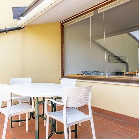 L&m - Pool - By Host4u * Muscoline