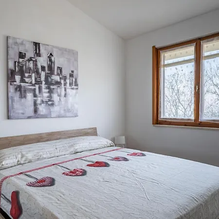 L&m - Pool - By Host4u * Muscoline