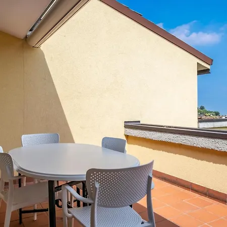 L&m - Pool - By Host4u Appartement Muscoline