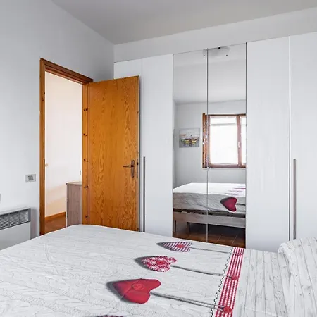 L&m - Pool - By Host4u Appartement
